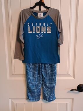 Brand New NFL Detroit Lions Kids (Boy/Girl) 2 Piece Pajama Set; Size 4T